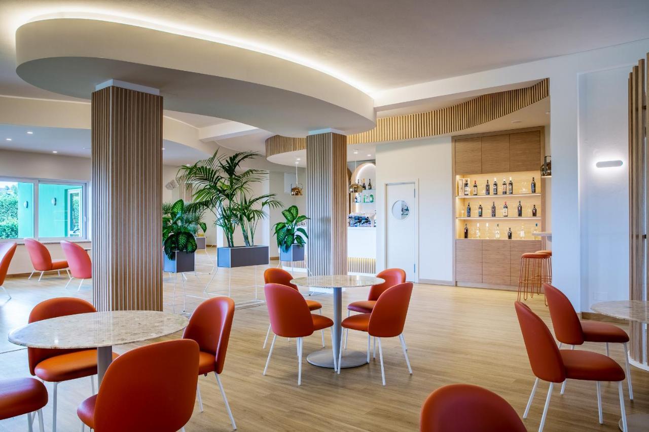 Lu' Hotel Porto Pino 4* Sant'Anna Arresi