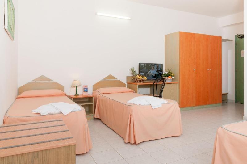 Lu' Hotel Porto Pino Hotel