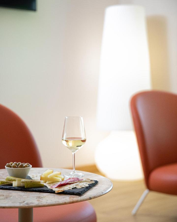 Lu' Hotel Porto Pino Hotel 4*