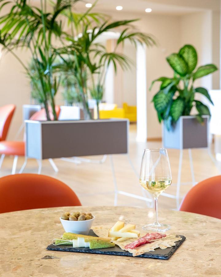 Lu' Hotel Porto Pino 4* Sant'Anna Arresi