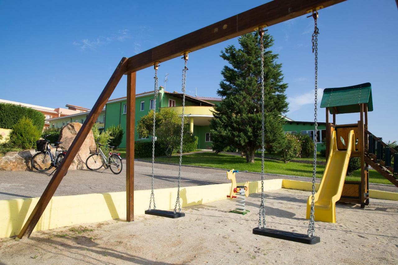 Lu' Hotel Porto Pino Hotel